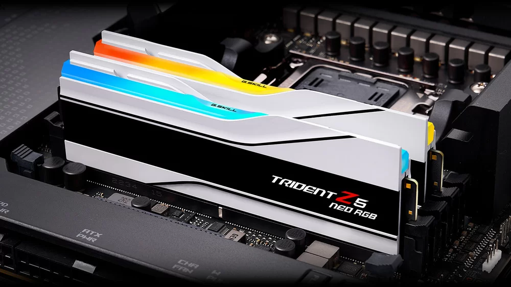 Оперативная память 64GB DDR5 6000MHz G.Skill Trident Z5 RGB (F5-6000J3040G32GX2-TZ5RW) (2x32GB KIT)