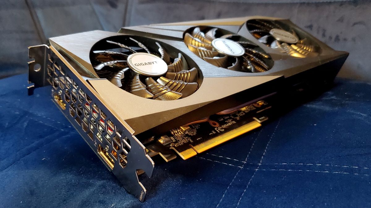 Видеокарта AMD Radeon RX 6500 XT Gigabyte 4GB (GV-R65XTEAGLE-4GD)