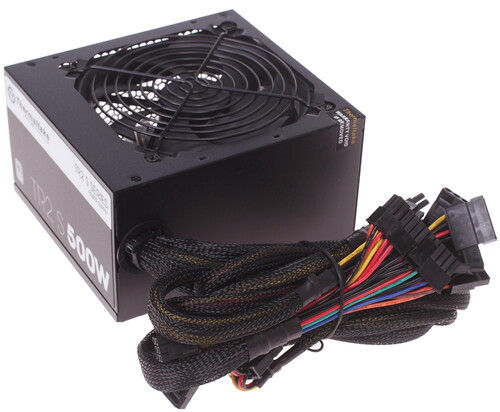 Блок питания 700W Thermaltake TR2 S (PS-TRS-0700NPCWEU-2)