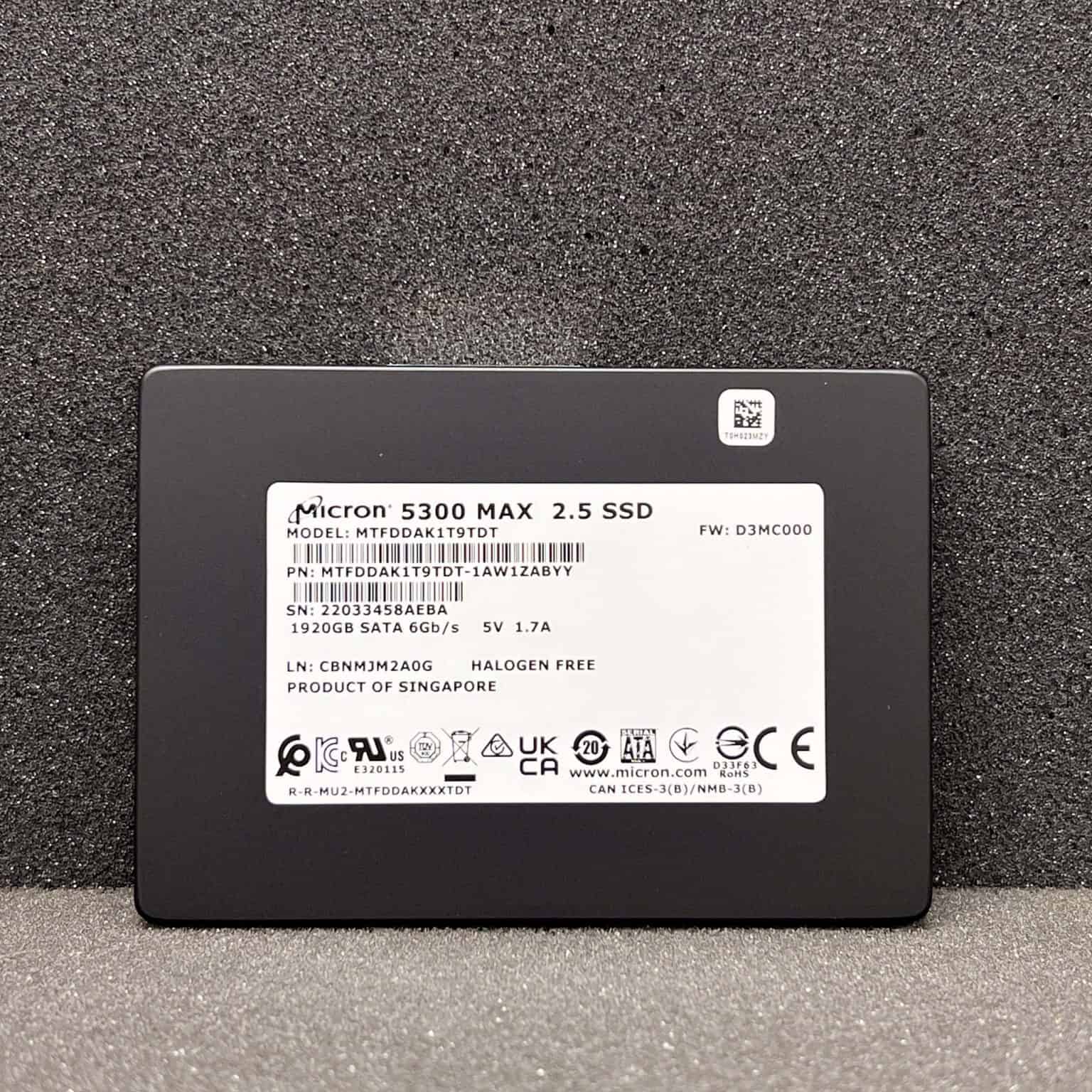 Накопитель SSD 240GB Micron 5300 Max (MTFDDAK240TDT)