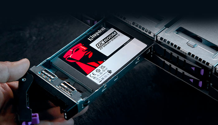 Накопитель SSD 1.92TB Kingston DC600M (SEDC600M/1920G)