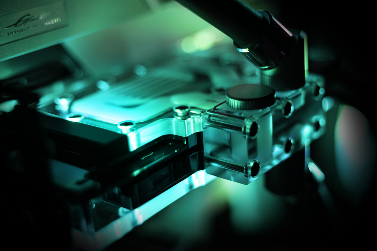 Активный бэкплейт для водоблока СЖО EKWB EK-Quantum Vector RE RTX 3080/3090 Active Backplate D-RGB - Plexi (3831109836460)