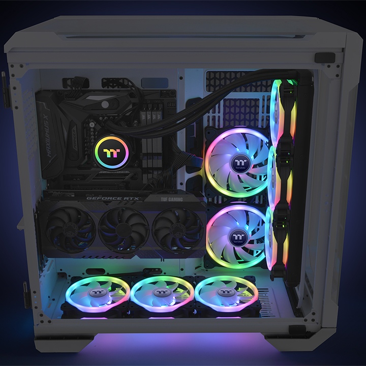 Вентилятор для корпуса Thermaltake CL-F146-PL14SW-A SWAFAN 14 RGB Radiator Fan White (3 Fan Pack)